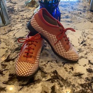 WOMEN'S GOLF SHOES